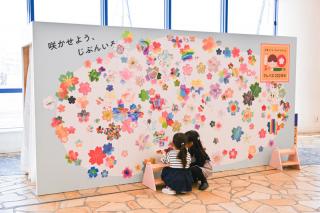 【イベント】「クレパス」発売100周年記念、お台場でお絵描き体験イベント開催中